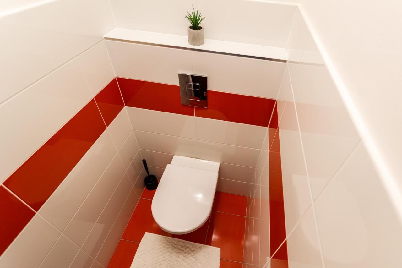 Golden Apartments Rezidence Nova Karolina Ii. اوسترافا المظهر الخارجي الصورة