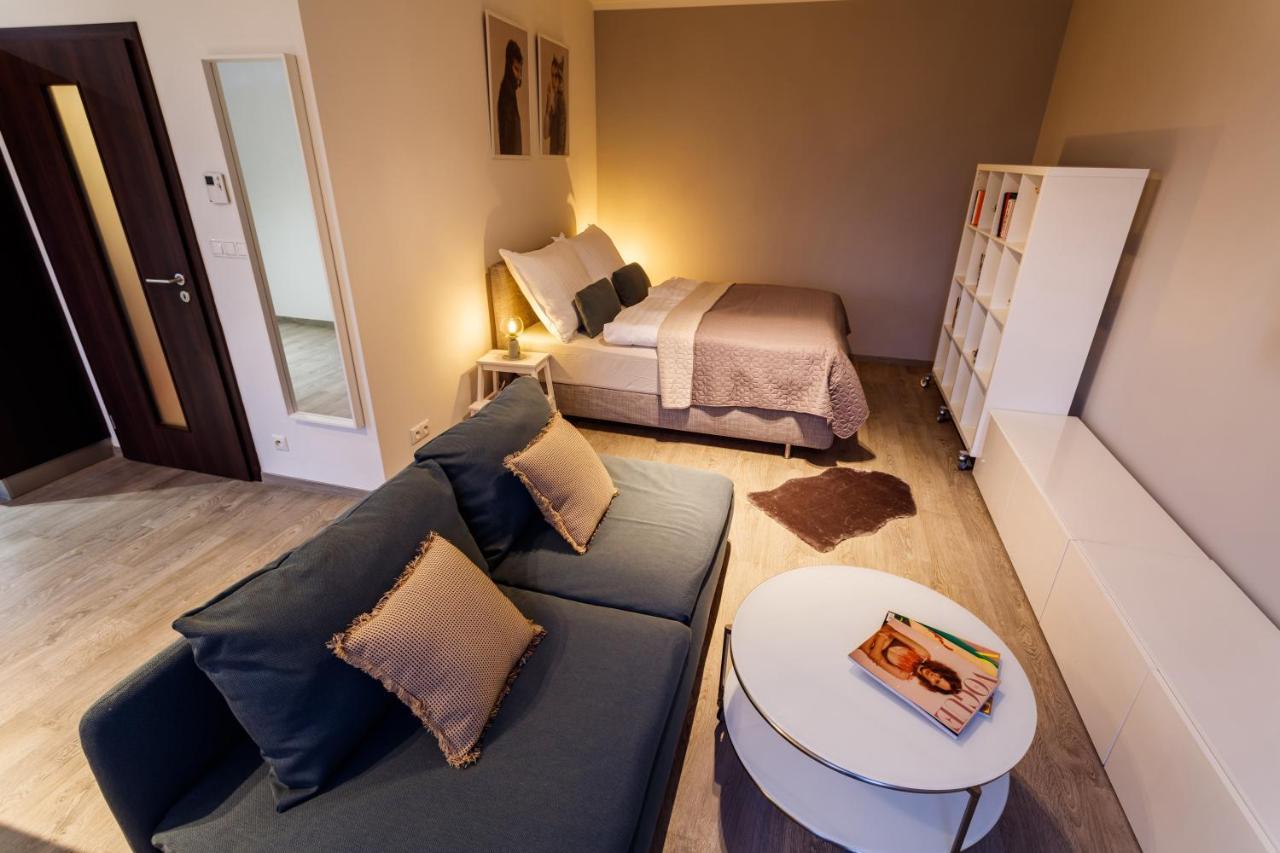 Golden Apartments Rezidence Nova Karolina Ii. اوسترافا المظهر الخارجي الصورة