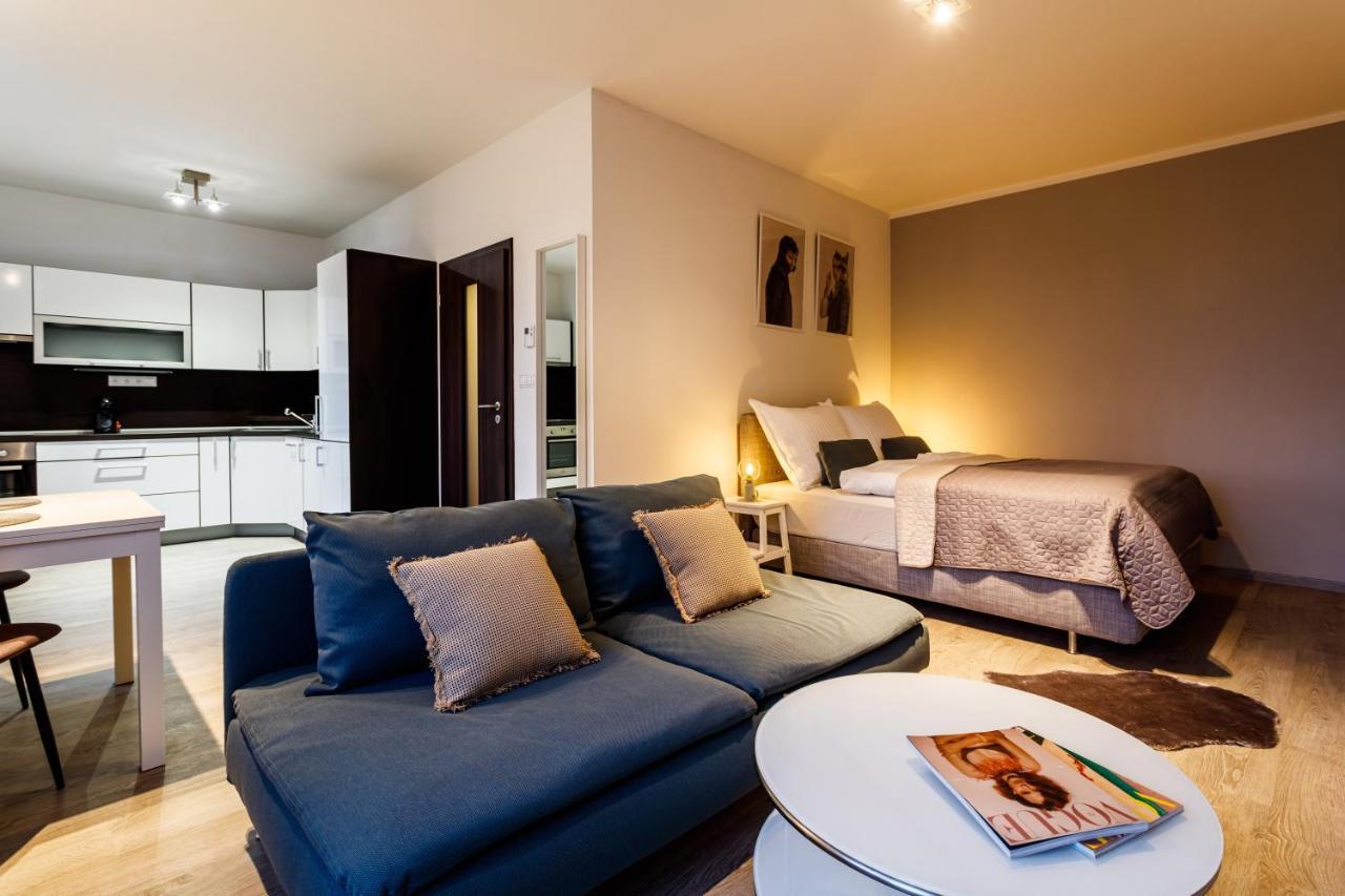 Golden Apartments Rezidence Nova Karolina Ii. اوسترافا المظهر الخارجي الصورة